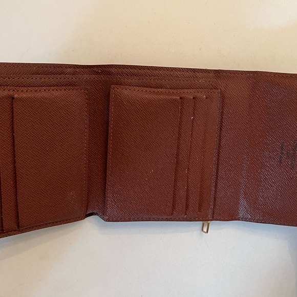 Louis Vuitton Monogram Elise Wallet • Authentic • Made in Spain - Picture 3 of 4